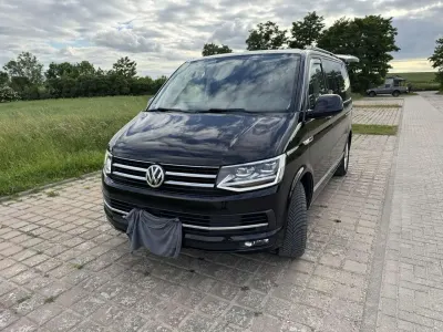 Gebraucht VW Multivan Highline 150 PS (110 kW) 2019 Schwarz Van / Kleinbus