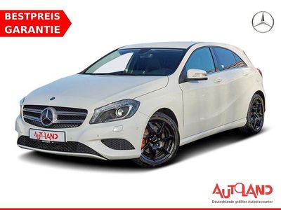 Weiß Gebraucht 2015 Mercedes A180 Urban Limousine | 15.990 € (Etwas zu teuer)