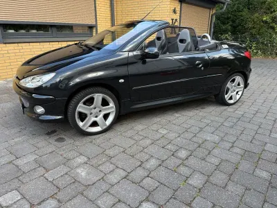Gebraucht Peugeot 206 CC RC 109 PS (80 kW) 2006 Schwarz Cabrio