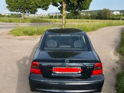 Gebraucht Opel Vectra Edition 116 PS (85 kW) 2000 Blau Limousine
