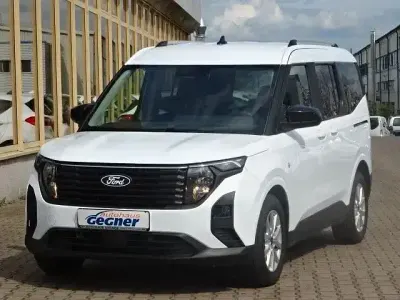 Gebraucht Ford Tourneo Courier Titanium 125 PS (91 kW) 2024 Weiß Van / Kleinbus