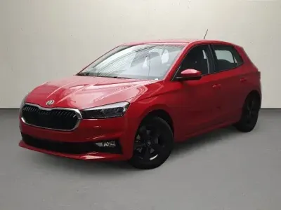 Gebraucht Skoda Fabia Selection 116 PS (85 kW) 2025 Velvet rot metallic Kleinwagen