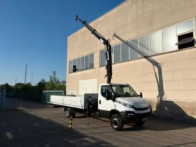 Gebraucht Iveco Daily 179 PS (131 kW) 2017 Weiß