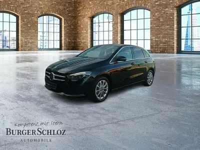 Używany Mercedes B250e Progressive 160 KM (117 kW) 2022 Czarny Minivan
