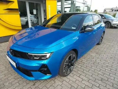 Gebraucht Opel Astra 114 kW (156 PS) 2023 Kobalt blau/vertigo blau Kleinwagen