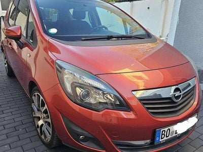 Usata Opel Meriva Design Edition 140 CV (102 kW) 2011 Arancione Monovolume