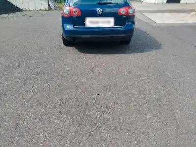 Gebraucht VW Passat 116 PS (85 kW) 2007 Blau Kombi