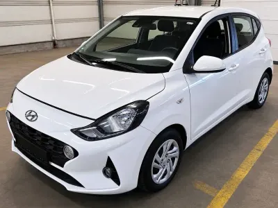 Gebraucht Hyundai i10 Select 67 PS (49 kW) 2020 Weiß Kleinwagen