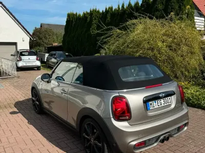 Gebraucht Mini Cooper S Cabriolet 192 PS (141 kW) 2016 Grau Cabrio