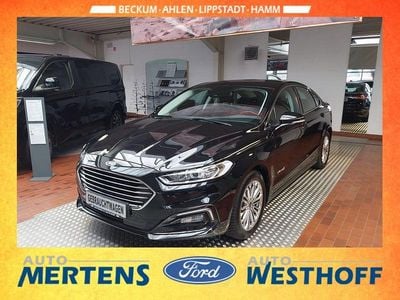 Gebraucht Ford Mondeo Titanium 188 PS (138 kW) 2020 Schwarz Limousine