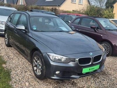 Gebraucht BMW 318 143 PS (105 kW) 2014 Grau Kombi