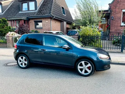 Gebraucht VW Golf VI 80 PS (58 kW) 2009 Grün Kleinwagen