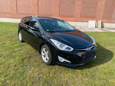 gebraucht Hyundai i40 CRDI 1 Hand Neu TÜV Rückfahrkamera PDC