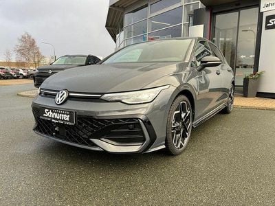 Neu VW Golf VIII R-line 150 PS (110 kW) 2025 Grau Limousine