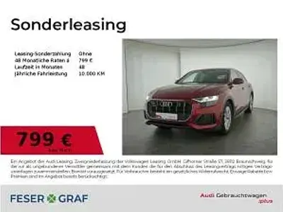 Gebraucht Audi Q8 Ambiente 286 PS (210 kW) 2023 Matadorrot metallic SUV