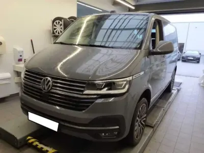 Gebraucht VW Multivan Generation Six 204 PS (150 kW) 2022 Pure grey Van / Kleinbus