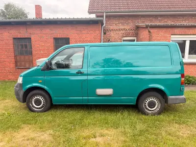 Gebraucht VW Transporter 105 PS (77 kW) 2005 Grün Van