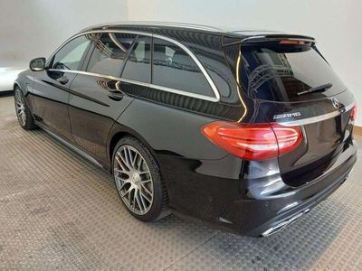 Mercedes C63 AMG