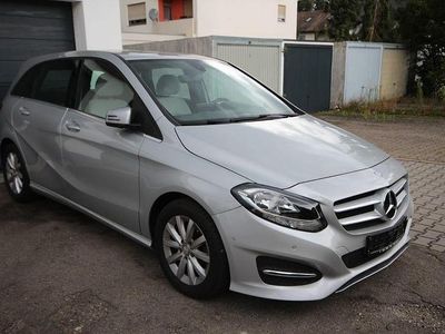 Mercedes B200