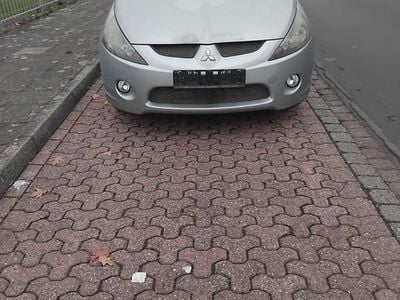Mitsubishi Grandis