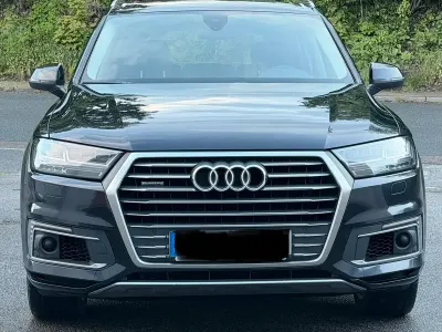 Używany Audi Q7 275 KM (202 kW) 2016 Niebieski SUV