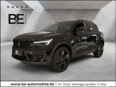 Nowe Volvo XC40 Ultra 163 KM (119 kW) 2026 Czarny SUV