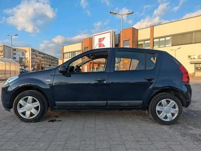 Gebraucht Dacia Sandero 70 PS (51 kW) 2010 Blau Kleinwagen