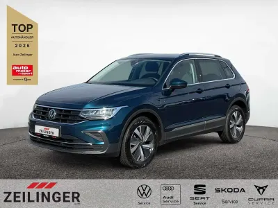 Gebraucht VW Tiguan Life 245 PS (180 kW) 2022 Nightshade blue SUV