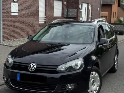 Gebraucht VW Golf VI 105 PS (77 kW) 2013 Schwarz Kombi