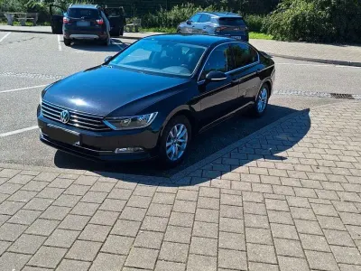 Używany VW Passat Comfortline 150 KM (110 kW) 2015 Czarny Sedan/Limuzyna