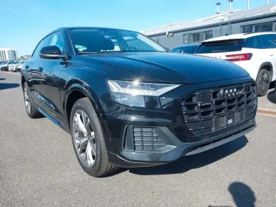 Gebraucht Audi Q8 S-Line 286 PS (210 kW) 2023 Schwarz SUV