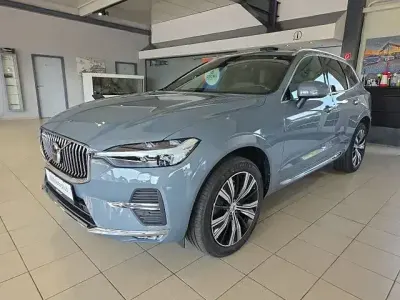 Gebraucht Volvo XC60 R-Design 398 PS (292 kW) 2021 Onyx black SUV