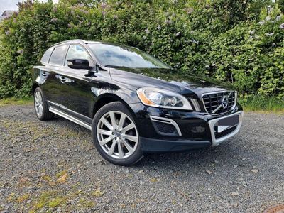 gebraucht Volvo XC60 Summum AWD D5 2,4D