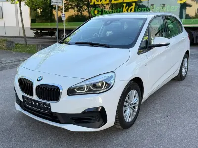 Usata BMW 218 Advantage 140 CV (102 kW) 2020 Bianco Monovolume