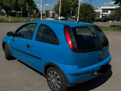 Gebraucht Opel Corsa 60 PS (44 kW) 2002 Blau Kleinwagen