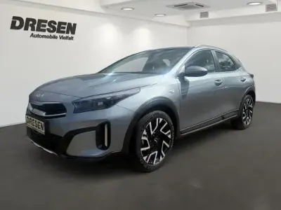 Nowe Kia XCeed Vision 150 KM (110 kW) 2026 Srebrny SUV