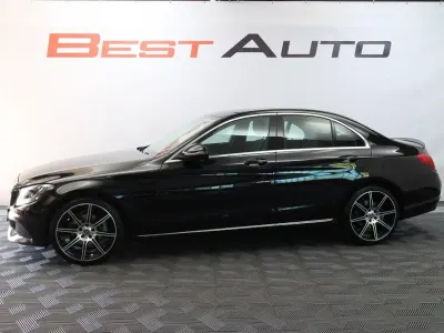 Gebraucht Mercedes C180 Avantgarde 156 PS (114 kW) 2015 Schwarz Limousine