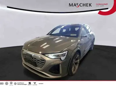 Second-hand Audi SQ8 e-tron Sport 369 kW (503 CP) 2024 Gri SUV