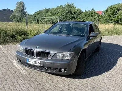 Gebraucht BMW 740L Sport Line 306 PS (225 kW) 2006 Grau Limousine