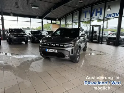 Neu Dacia Duster Journey 122 PS (89 kW) 2026 Grau SUV