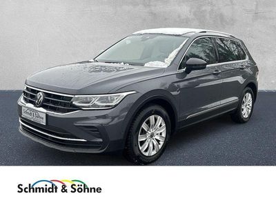 Grau metallic Gebraucht 2024 VW Tiguan Move SUV | 30.791 € (Fairer Preis)