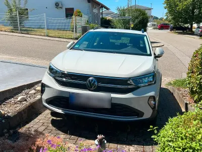 Gebraucht VW Taigo Life 96 PS (70 kW) 2023 Grau SUV