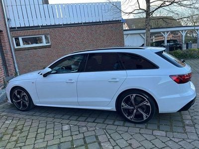 Używany Audi A4 S-Line 204 KM (150 kW) 2020 Biały Kombi