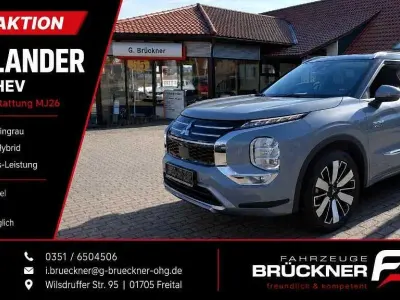 Neu Mitsubishi Outlander P-HEV Select 306 PS (225 kW) 2026 Mondsteingrau SUV