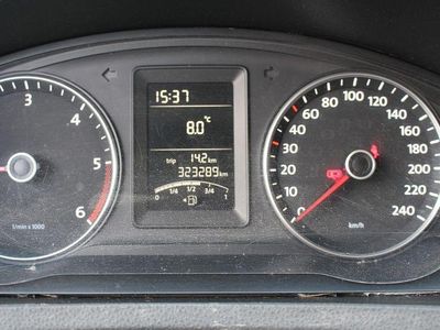 Gebraucht VW Transporter 140 PS (102 kW) 2013 Grau Van