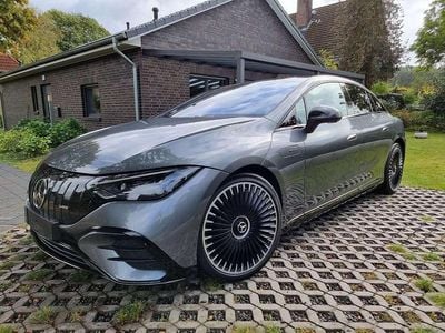 Mercedes EQE AMG 53