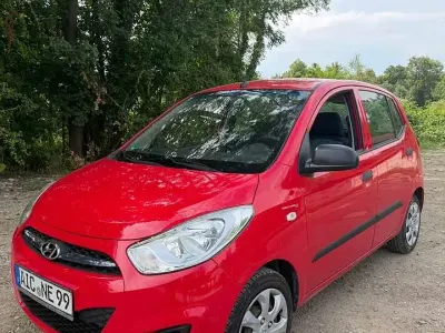 Gebraucht Hyundai i10 67 PS (49 kW) 2011 Kleinwagen