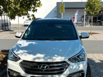 Gebraucht Hyundai Santa Fe 200 PS (147 kW) 2016 Weiß SUV