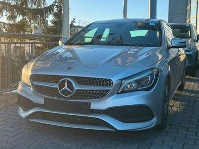 Gebraucht Mercedes CLA200 Shooting Brake AMG 136 PS (100 kW) 2017 Polarsilber (metallic) Kombi