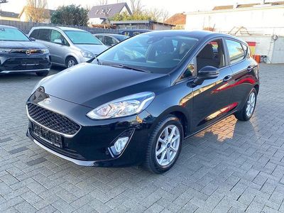 Gebraucht Ford Fiesta Cool & Connect 86 PS (63 kW) 2018 Schwarz Limousine
